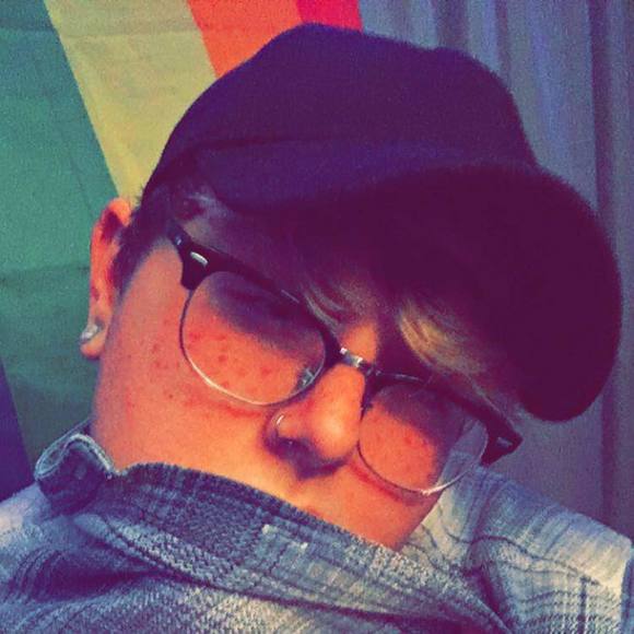 Meet your Posher, Chase - Picture 1 of 1